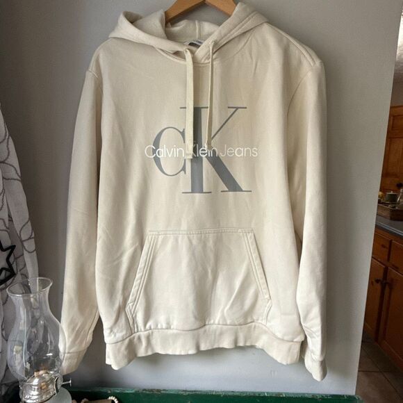 Calvin Klein hoodie men’s medium cream color athletic preppy comfy - Picture 1 of 7